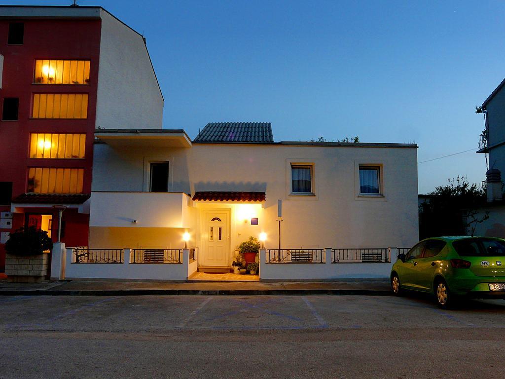 Apartment Luna Дрвеник Екстер'єр фото