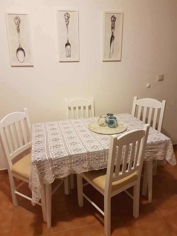 Apartment Luna Дрвеник Екстер'єр фото