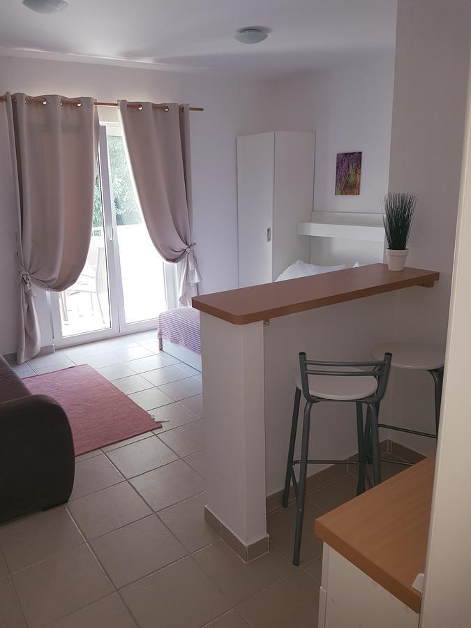 Apartment Luna Дрвеник Екстер'єр фото
