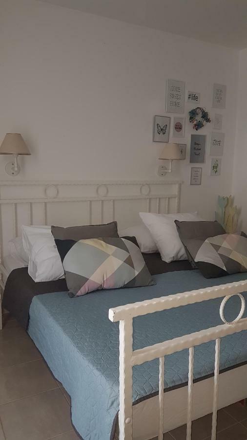 Apartment Luna Дрвеник Екстер'єр фото