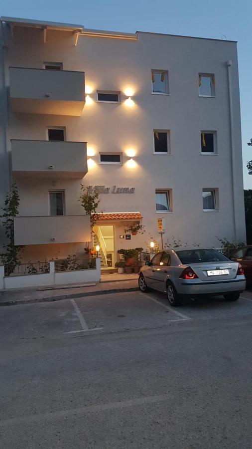 Apartment Luna Дрвеник Екстер'єр фото